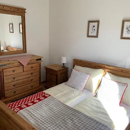 Pensión & Waldkrieber 3*