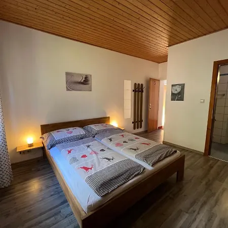 & Waldkrieber Pensión