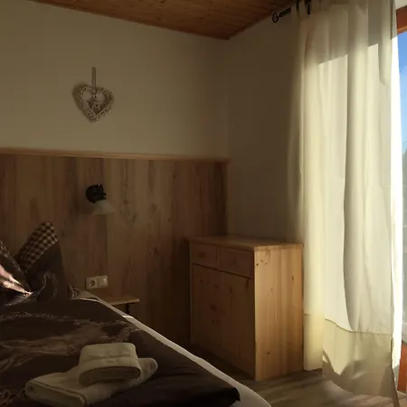 بيت ضيافة & Waldkrieber 3*