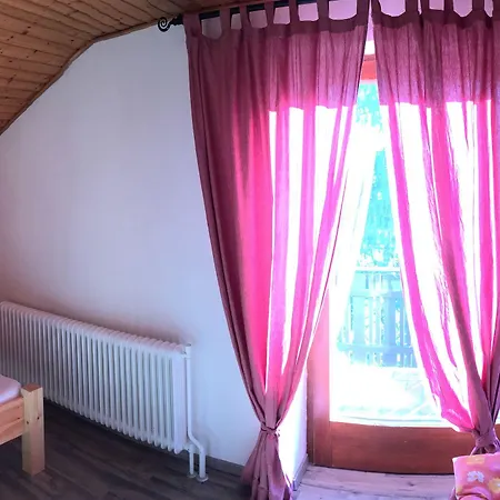 & Waldkrieber 3* بريسيغ