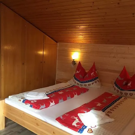 & Waldkrieber Konukevi