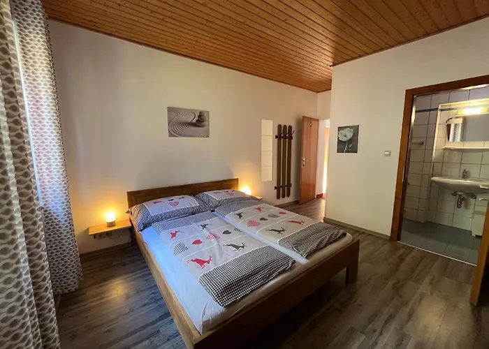 & Waldkrieber בית הארחה