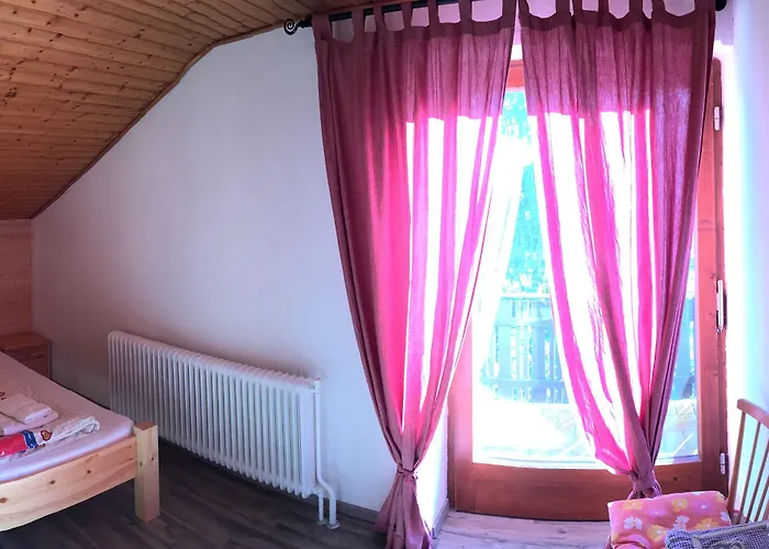 & Waldkrieber 3* פרסגרזי