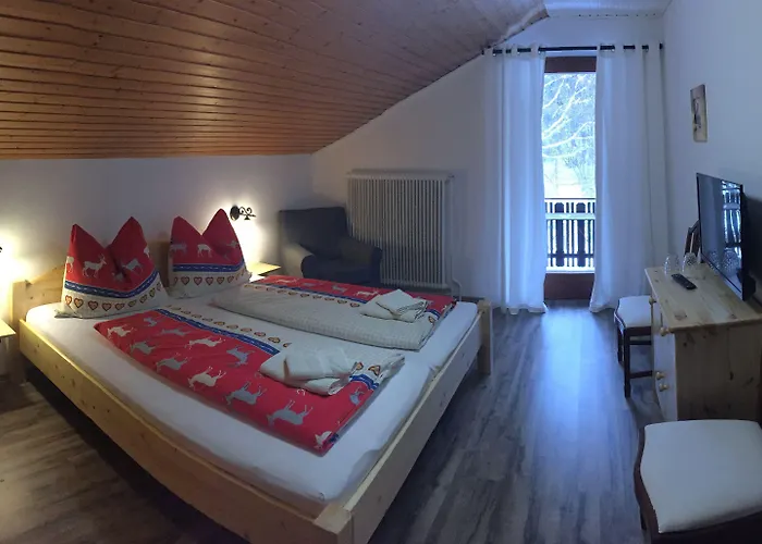 & Waldkrieber פרסגרזי