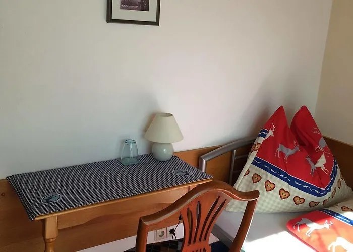 & Waldkrieber פרסגרזי