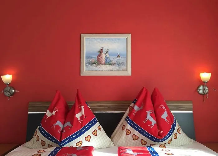 & Waldkrieber בית הארחה 3*