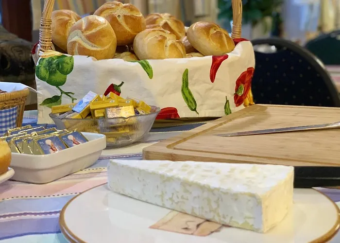 & Waldkrieber Guest house Presseggersee